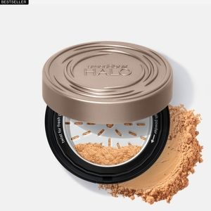 Smashbox Powder LIGHT/MEDIUM BRAND NEW WITH TAGS